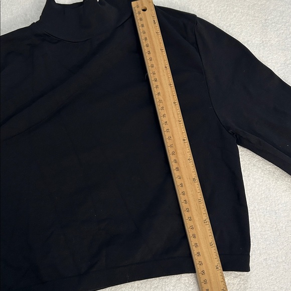 Free People L/XL Top Intimately Super Crop Seamless Turtleneck Black long sleeve - Picture 8 of 8
